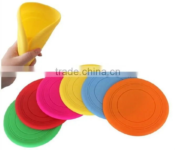 2015 Wholesale frisbee, high quality silicone frisbee, dog toy