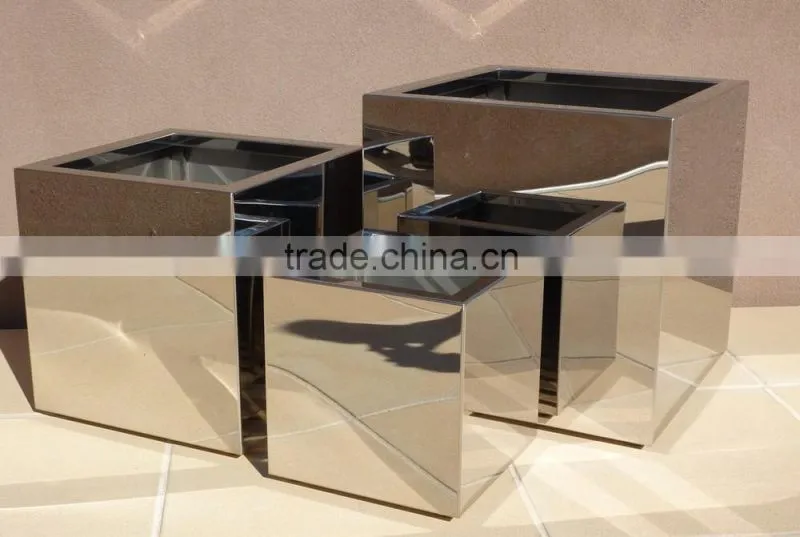 Audemar Decorating 1.2MM Thickness Stainless Steel Living Wall Planter In Mirror Face