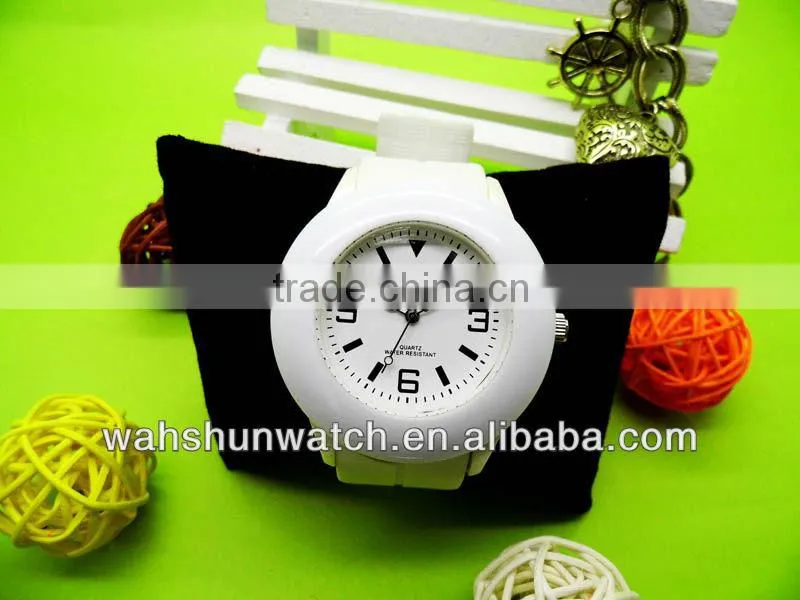 factory wholesale silicone white strap lady's best watches 2013