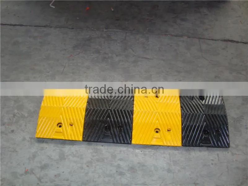 1000*300*50mm traffic road speed hump for parking system/heavy strength rubber road speed breaker used on road for safety