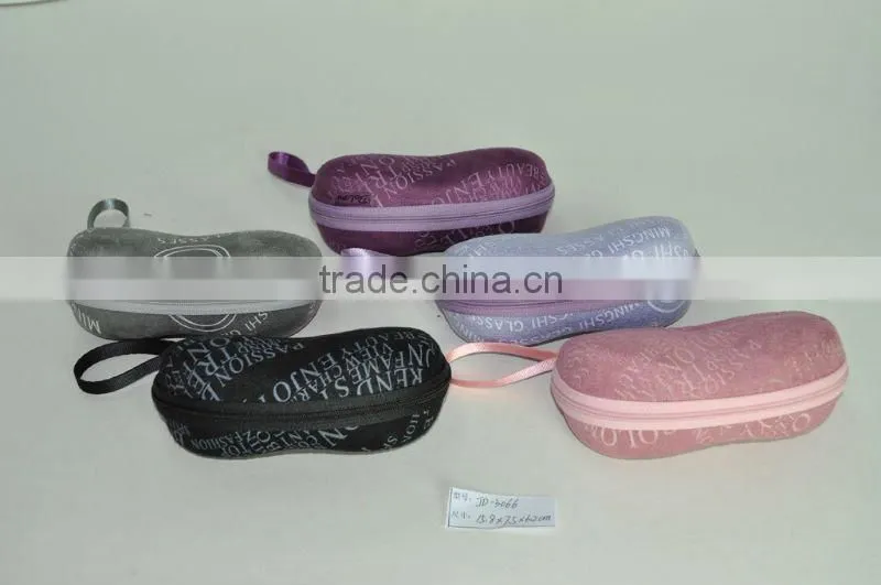 2013 new style popular wholesale sunglass case
