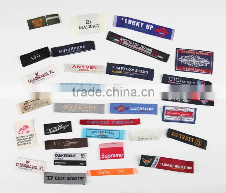 2016 Hot sale low price back cover fold woven label in high quality