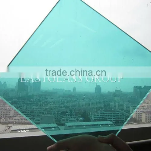 Colored Laminated Glass with High Quality