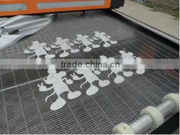 low cost price Water Cooling Cooling Mode and CO2 Laser Type cnc laser cutting machine for diesel jeans/acrylic
