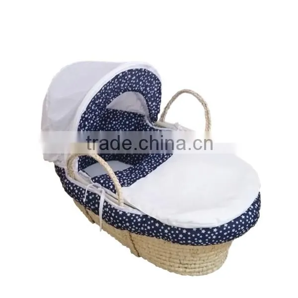 Maize basket with dressings
