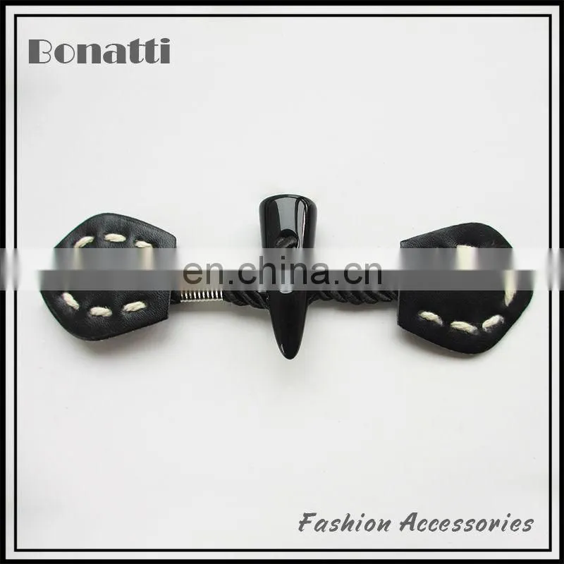 new design leather metal toggle buttons