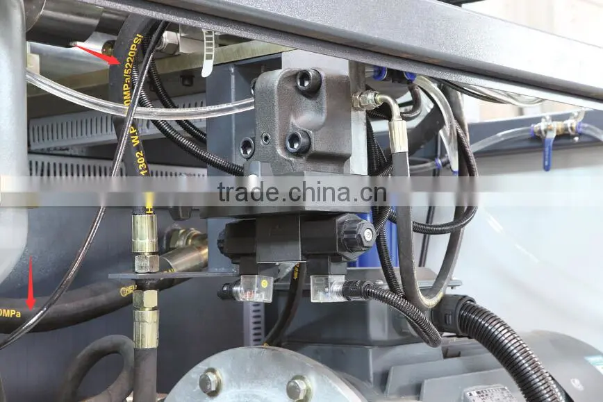 Glass water jet cutting machine