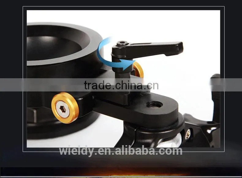 Wieldy four claw sunction up car camera stabilizer