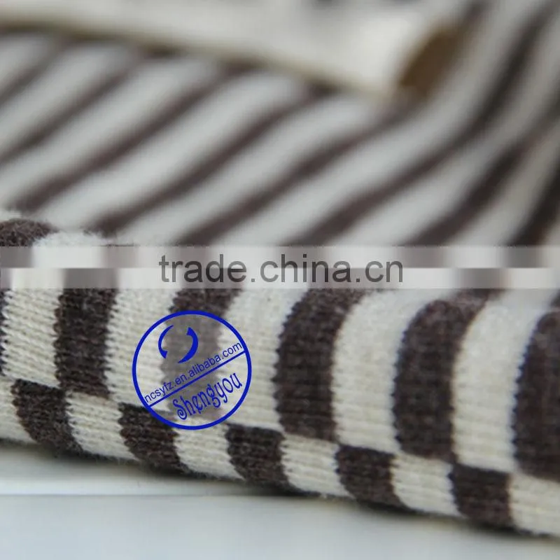 custom women's yarn dyed zipper-up hoodies sweatshirts manufactures in china
