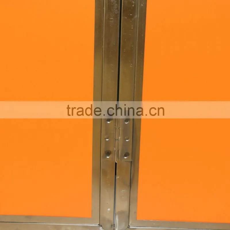 Movable platform metal display stand