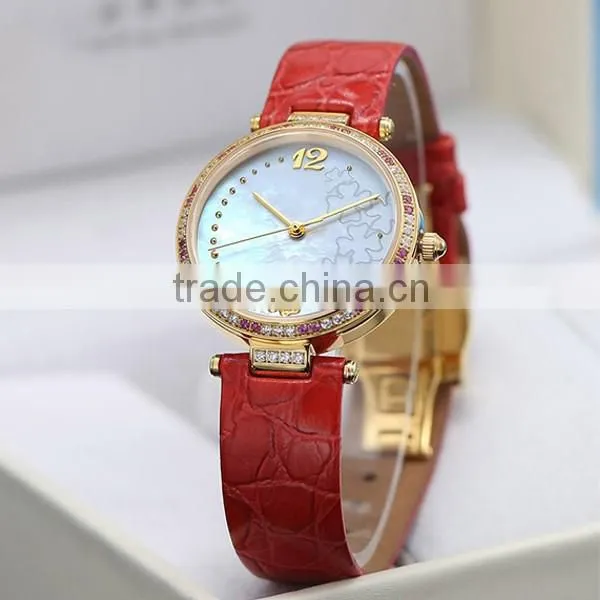 Gold Folwer Leather Shellfish Quartz Watch
