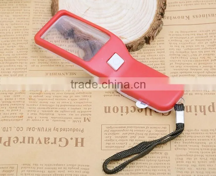 Wholesale Cheap led magnifier handle reading led pocket magnifier for elderly