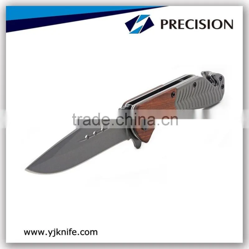 Camping Survival pocket knife with window breaker and wire cutter