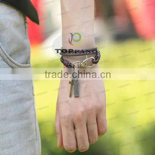 New charming and unique design jewelry fashion leather bracelet genuine metal charm leather bracelet