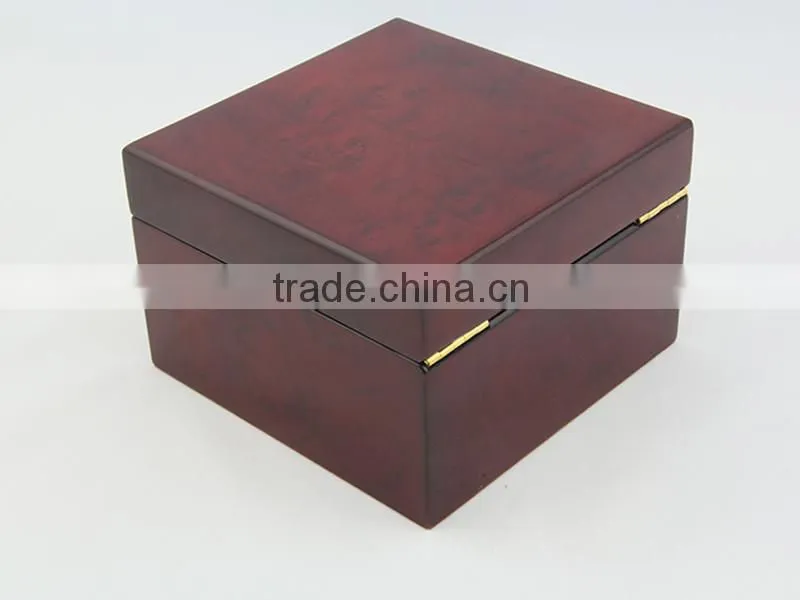 Luxury High lacquer Wooden watch box with pillow