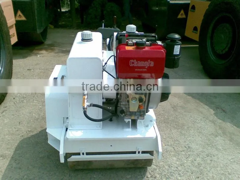 Small vibratory road roller,walking behaind road roller