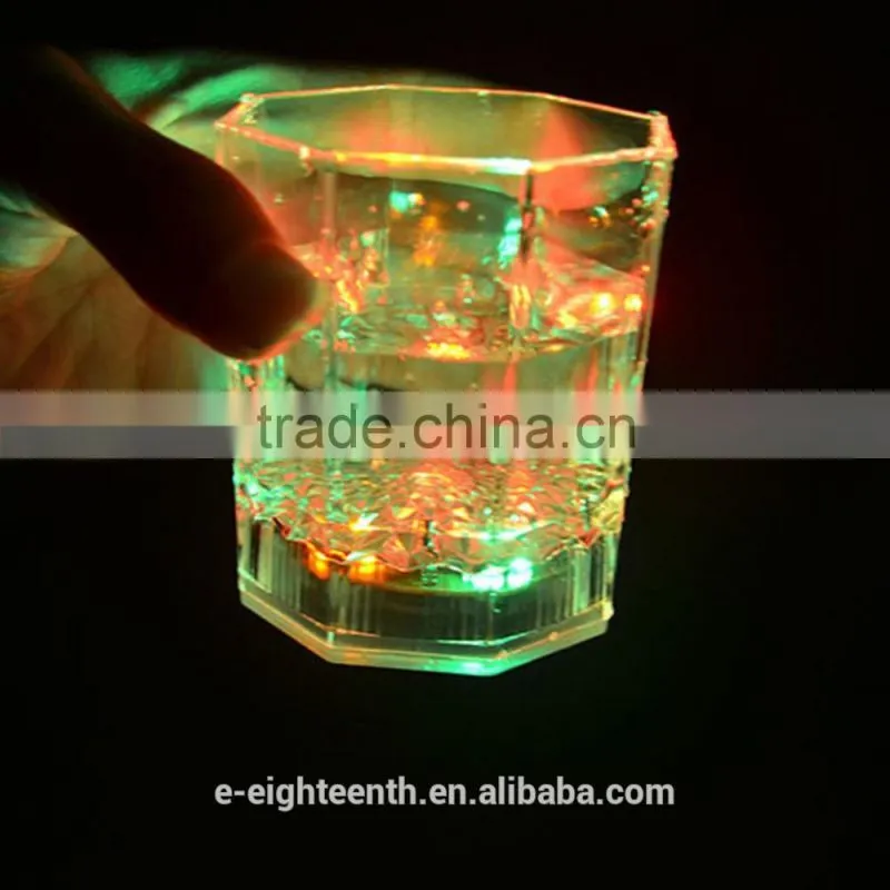 2016 fancy Mini LED Colorful Bar Pub Beer Wine Cup Party Flashing Light Glass mug