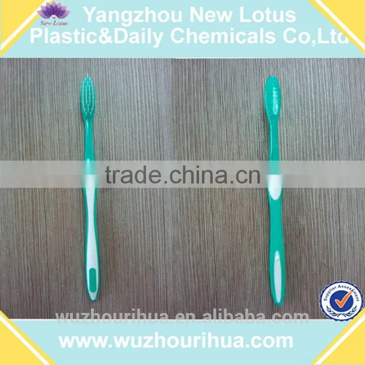 Personalized high quality cleaning toothbrush in china