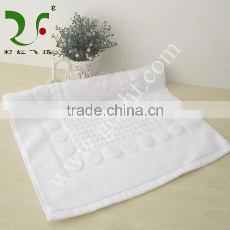 100% cotton solid color jacquard in relief hotel bath mat, embossed towel