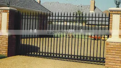 Decorative 1200H*2400W loop top and spear pool fencing