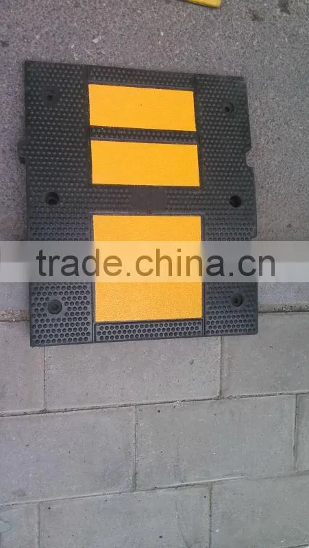 Hot sale 2015 Newest design rubber traffic hump for Speed Bump
