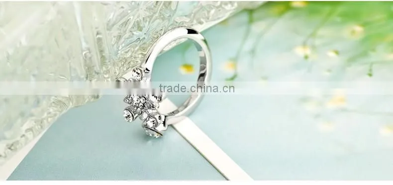 European and American fashion hot style Austrian crystal snowflake silver jewelry set 925