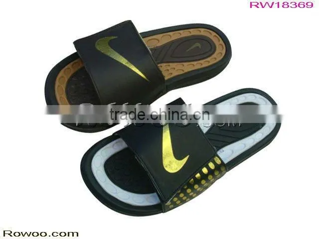 RW18367 massage injection slippers