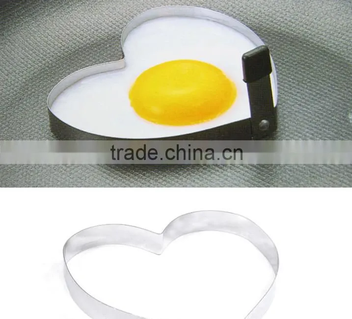 Stainless steel omelette mold of heart shape