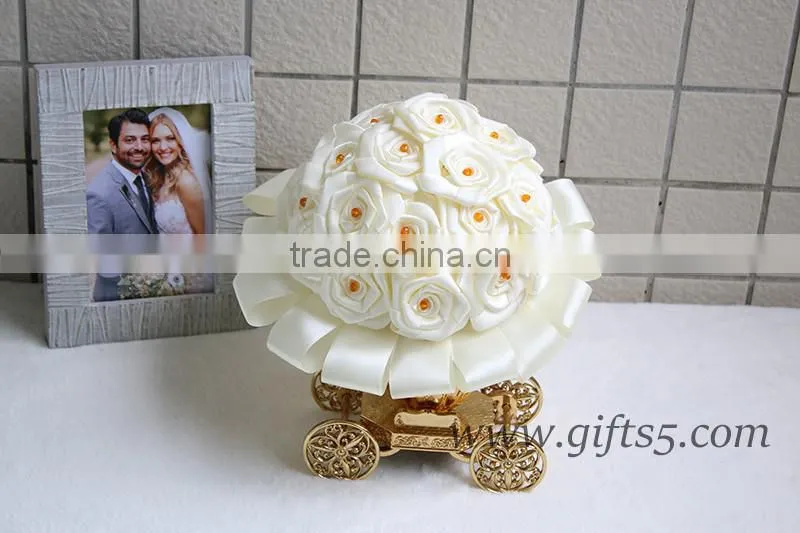 Elegant Handmade Flowers with Roses Wedding Bouquet Beads Rhinestone