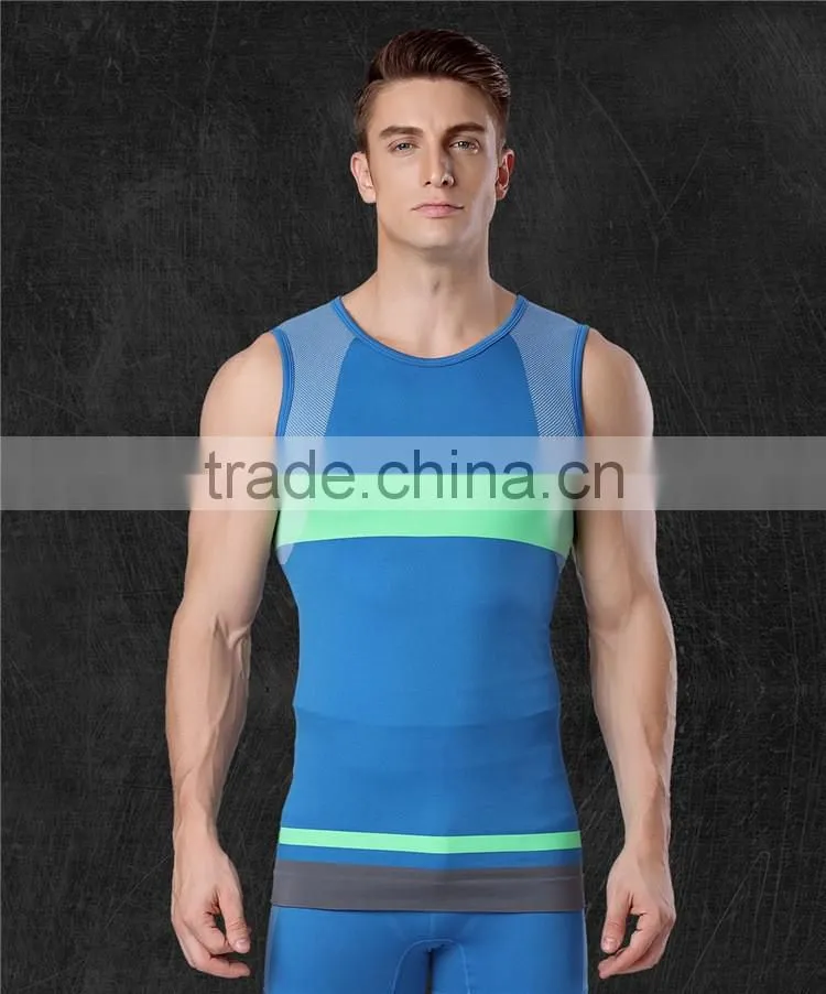 2016 Latest sleeveless custom fashion design gym tank top