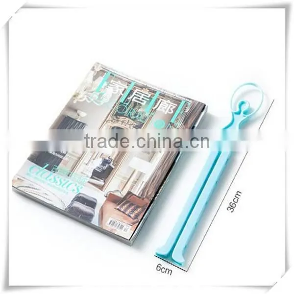 Unique new 36cm length pp plastic shoe tree for home, personalized logo plastic shoe tree manufacutrer