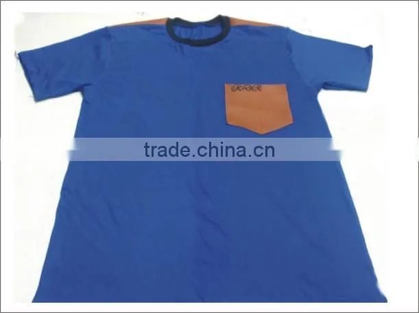 T-Shirt with leather pocket