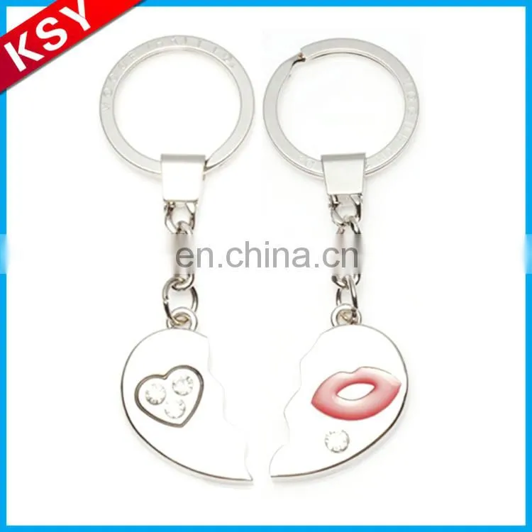 Trade Assurance Supplier Promotional Price 3D Sneaker Shoe Cute Animal Sheep Bus angel Keychain