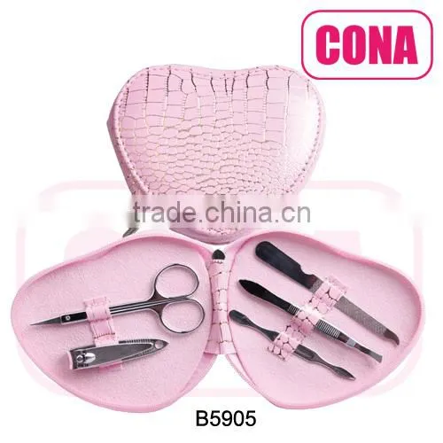 Wholesale high quality fancy manicure set B5810