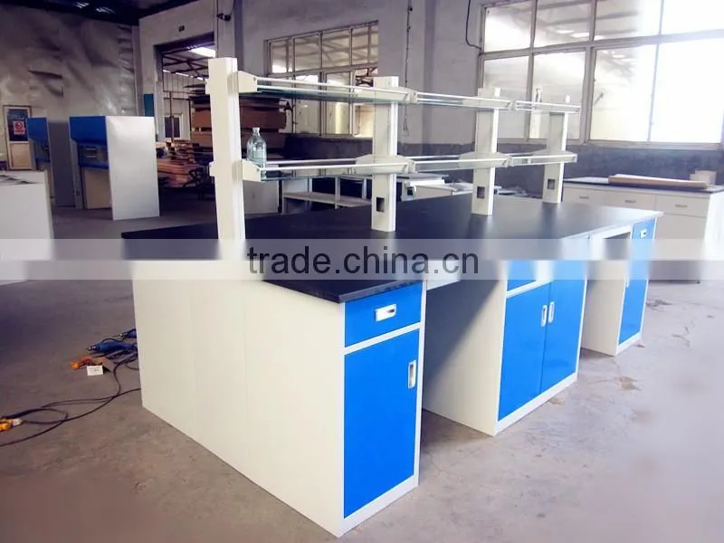 Physical laboratory bench with galvanized steel material