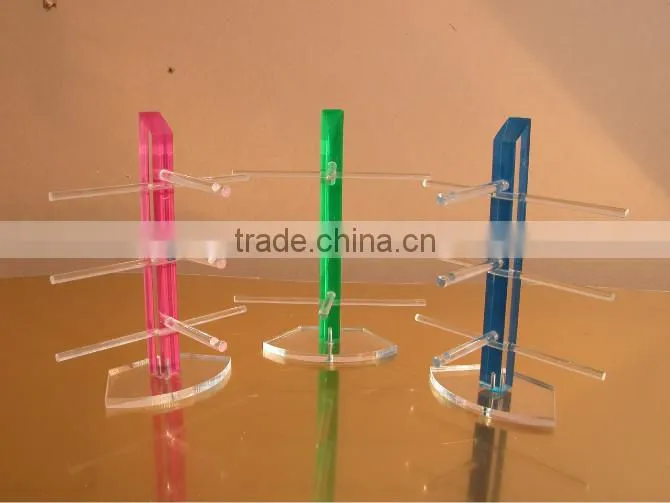 acrylic eyewear display