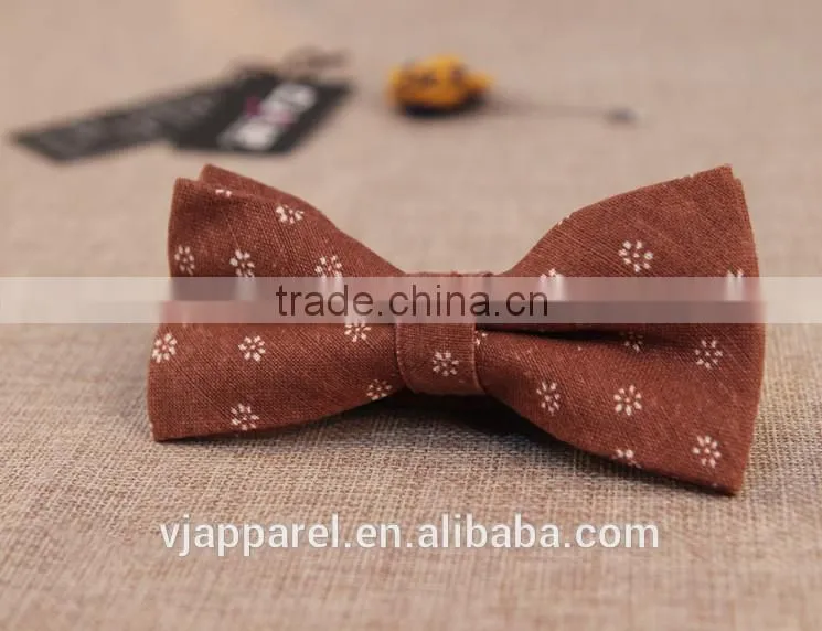 Cotton Mustache Pattern Pre--Tie Bow Tie in white