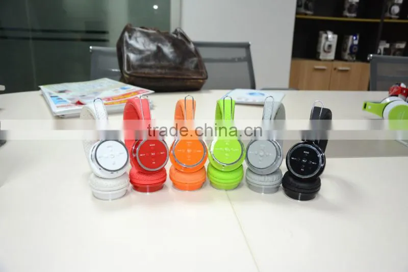 Best quality Exclusive over ear stereo wireless bluetooth headphone