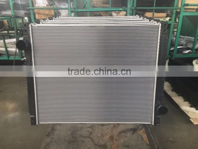 Heavy Duty Truck Auto Radiator For Volvo F12