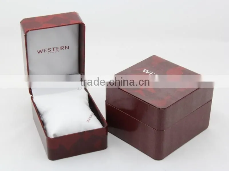 Customize High Quality Watch Box with competitive price