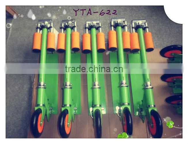 YTA-622 two wheels 50% aluminum kick scooter half aluminum