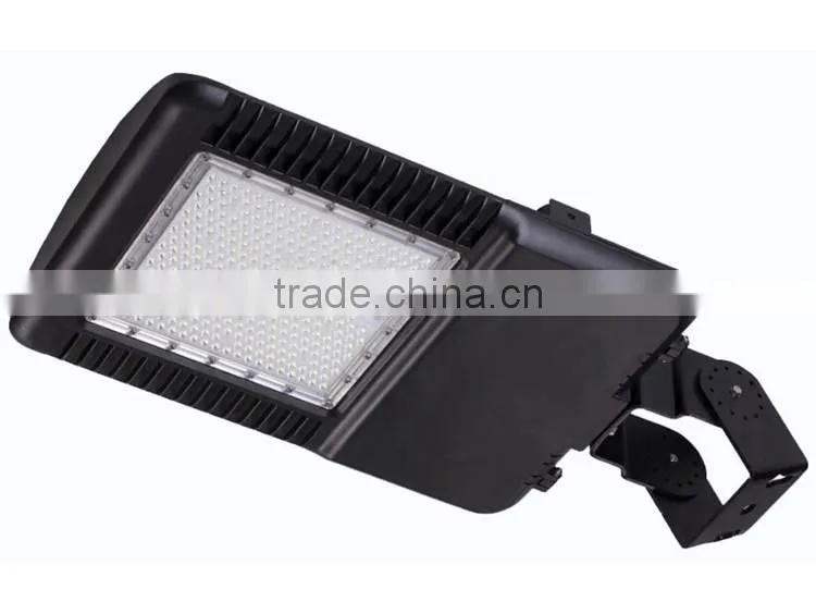 Alibaba Express China Manufacture Multiple Applications Street Light with UL cUL DLC Certification