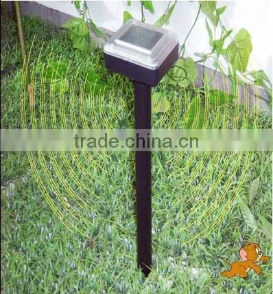 LED Light Solar Mole Repeller
