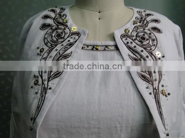 2015 Fashion Ladies skirt suit with heavy embroidey