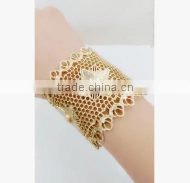 High end hollow cuff bangle gold plating hollow bangle bracelet 2016 women bracelet