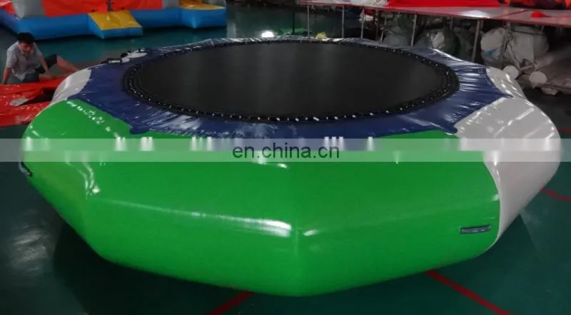 2017 high quality inflatable water trampoline rental