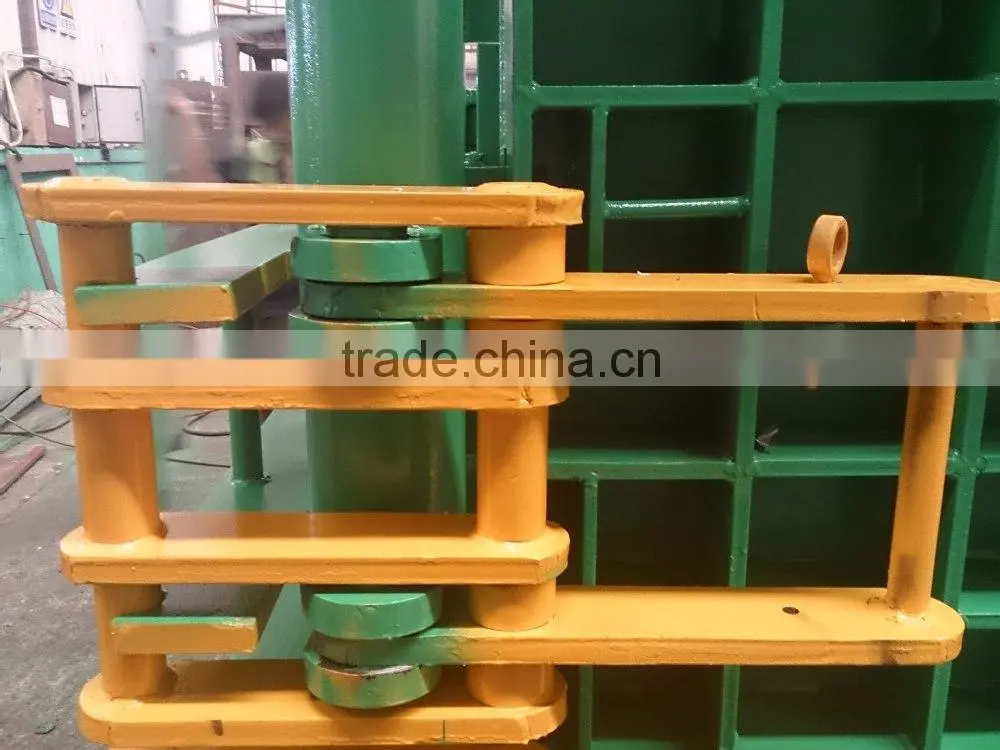 Customed-made Product Vertical Hydraulic Cotton Baling Press Machine