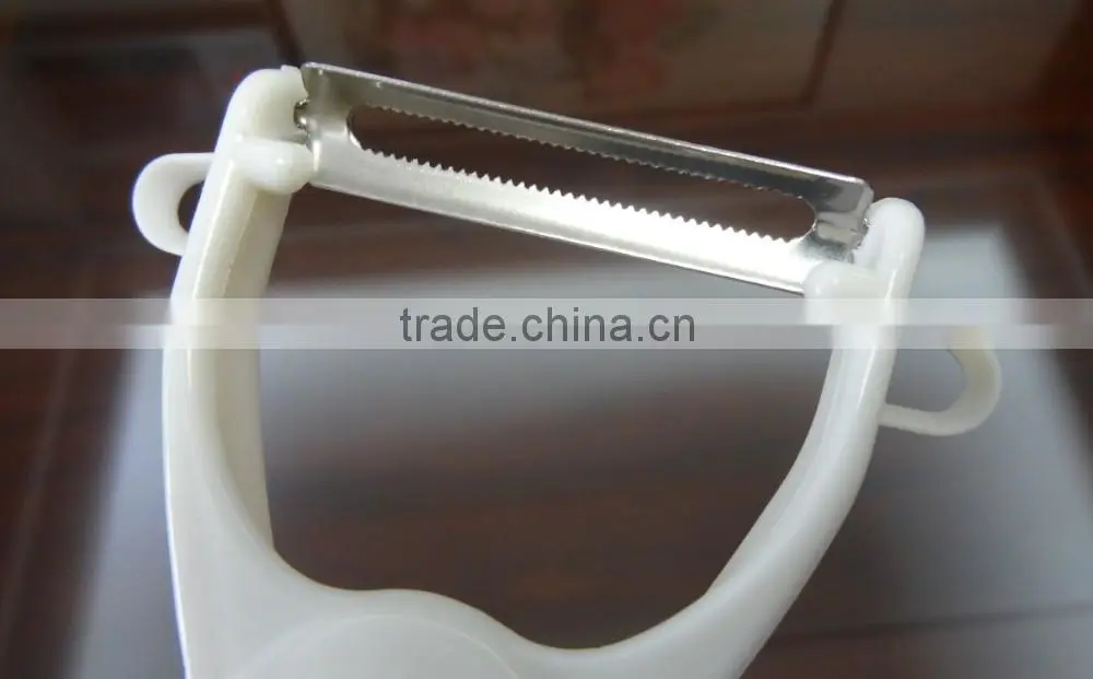 Hot selling peeler with grater