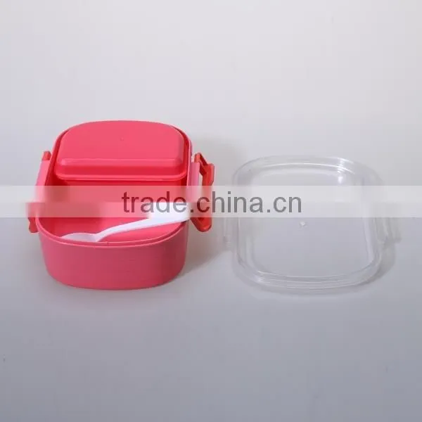 PP The large capacity plastic students lunch box with spoon