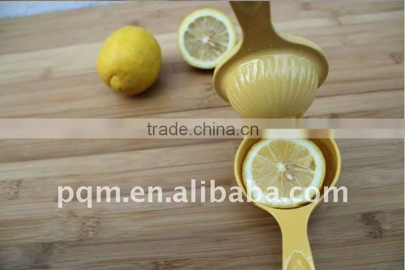 Plastic ABS blue lemon squeezer 001B